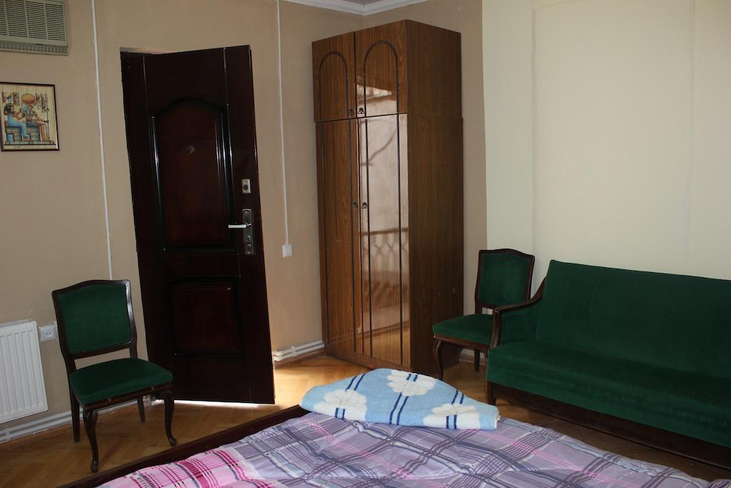 Old District Guest House Tbilisi Cameră foto